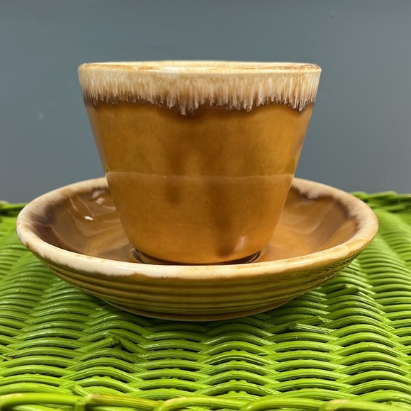 Hull Teacup and Saucer Creston Butterscotch Color Coffee Cup Mug Dripware - Picture 3 of 10
